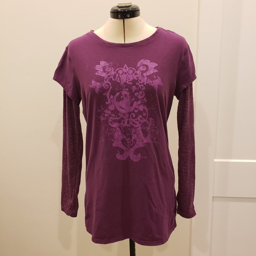 Earth Yoga Plum Long Sleeve Tee with Artistic Design